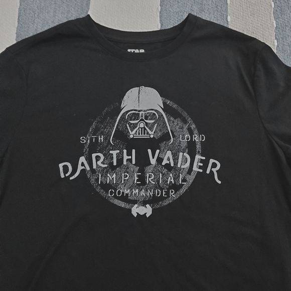 Original Star Wars Darth Vader Graphic Black Tee - Picture 3 of 7